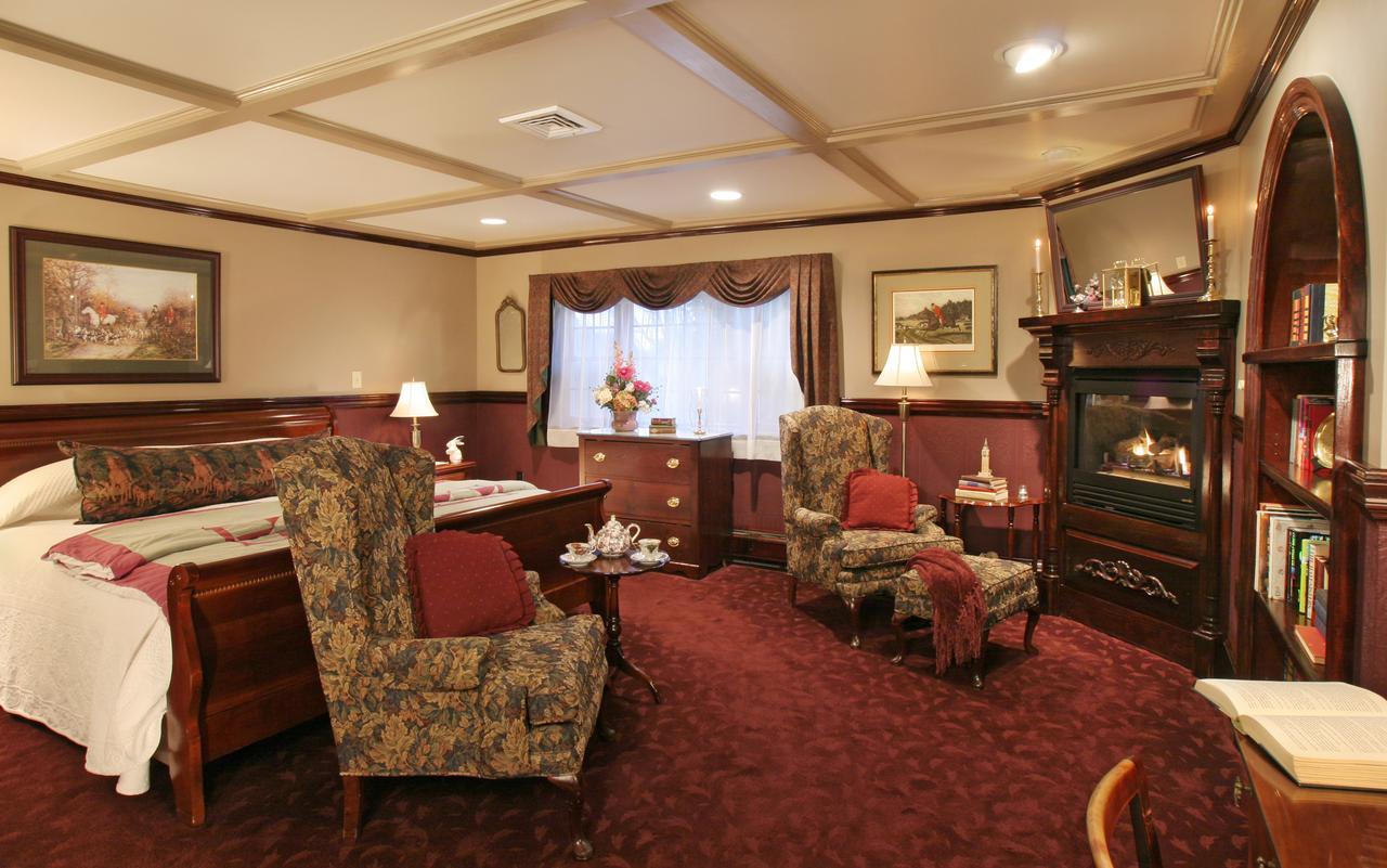 Inn Rabbit Hill
